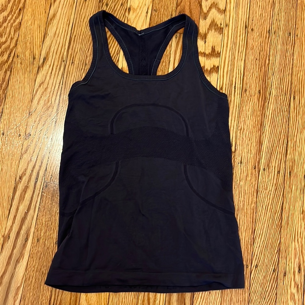 Black swiftly tech running tank top
